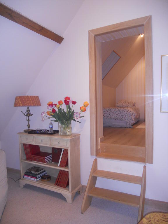 Bed and Breakfast Les Vieux Guays Cerdon  Habitación foto